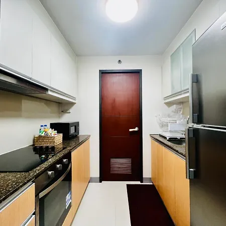 Bgc Luxury Condo - Balcony, Pool, Wi-Fi, City View - Suite 25 Manila Exterior photo